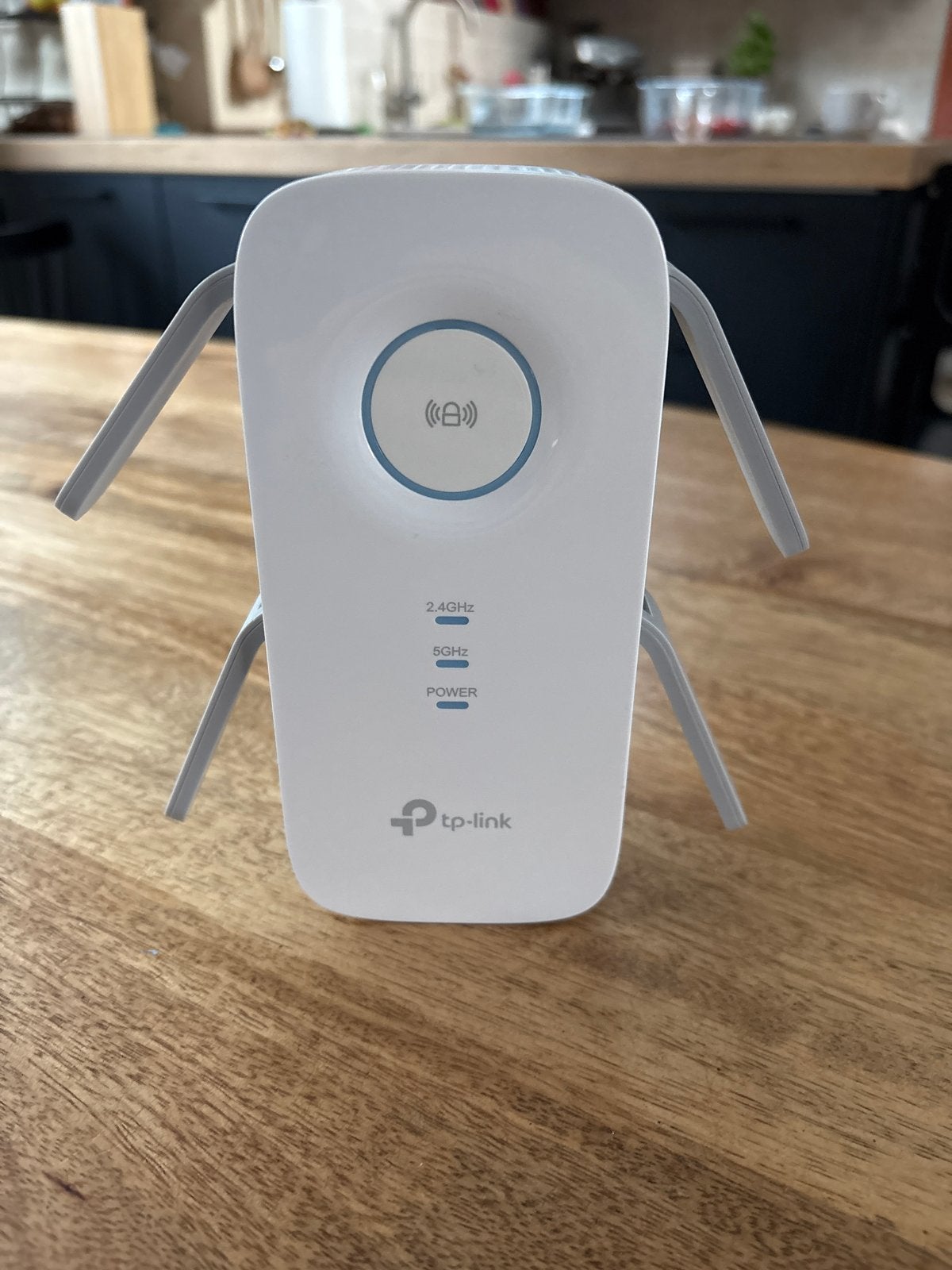 TP-Link RE650 AC2600 Wi-Fi Range Extender, Ophalen of Verzenden, Zo goed als nieuw