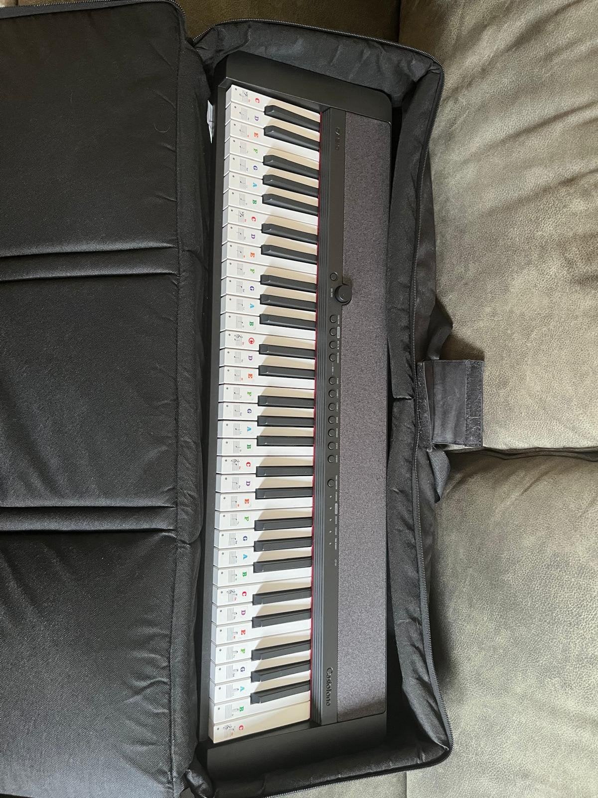 Keyboard Casio CT-S1 Met Toebehoren, Ophalen, Zo goed als nieuw, 61 toetsen, Casio