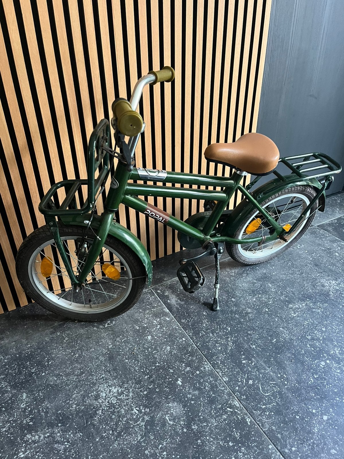 Popal groene fiets met rekje 16 inch, Fietsen en Brommers, Ophalen, Gebruikt, 16 inch, Handrem