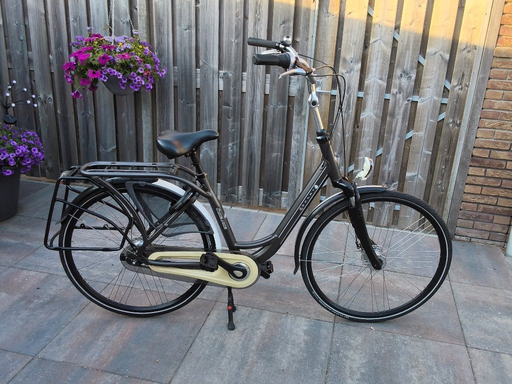 Z.g.a.n sparta damesfiets 28 inch., Fietsen en Brommers, Ophalen, Sparta, Versnellingen, Zo goed als nieuw