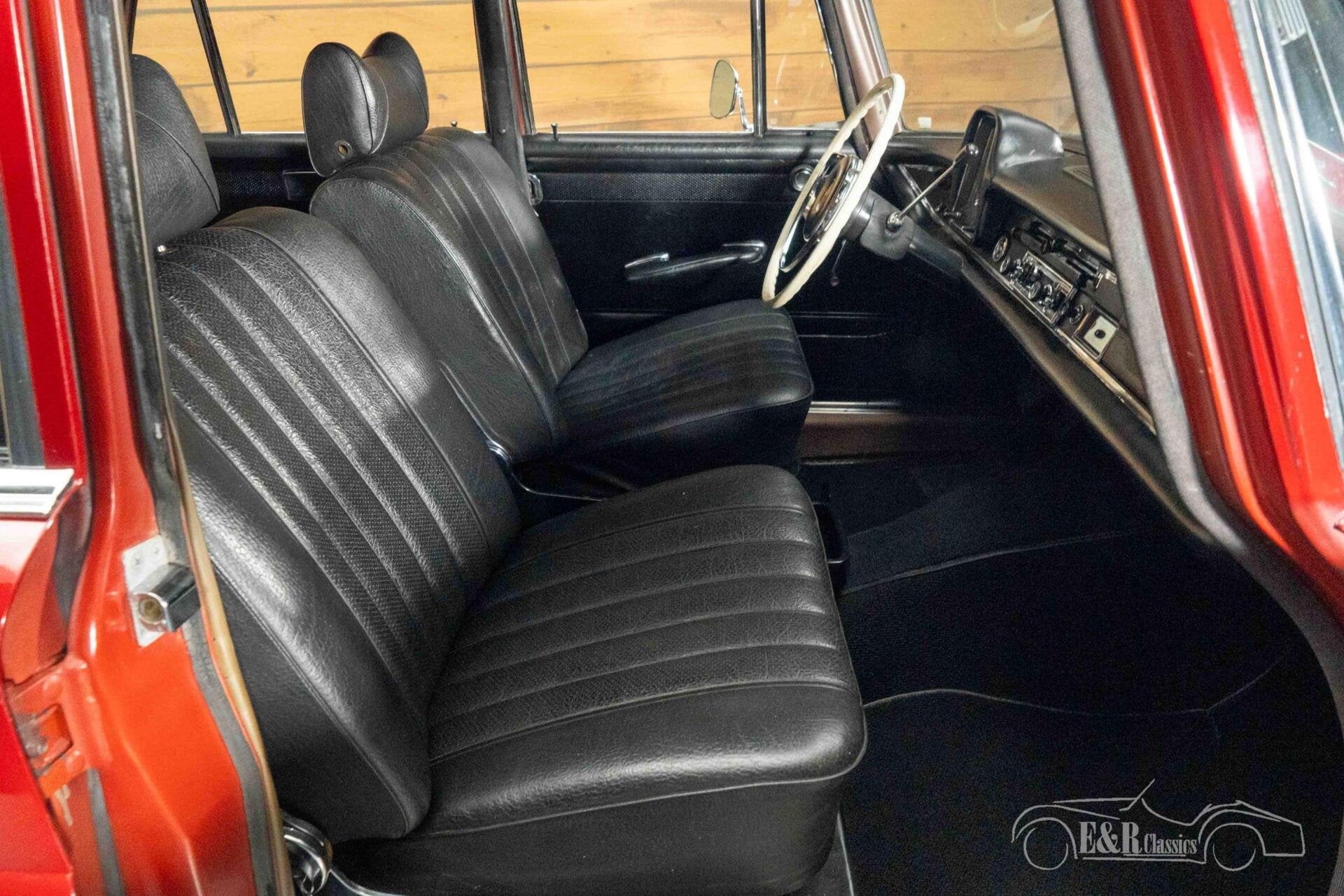 Mercedes 230 S Sedan | 1965, foto 8