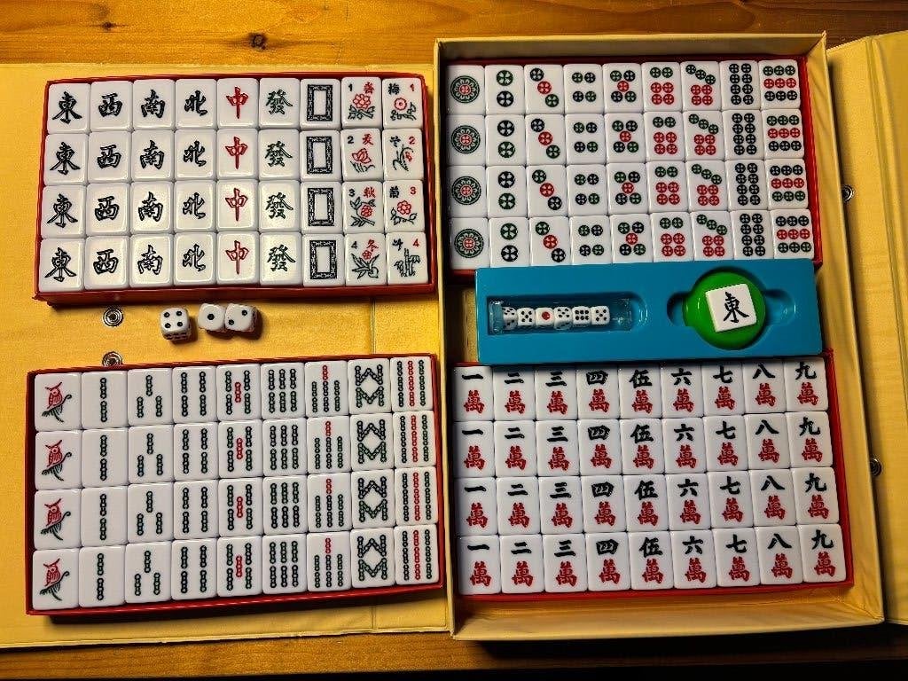 Mahjong spel, Drie of vier spelers, Ophalen, Zo goed als nieuw