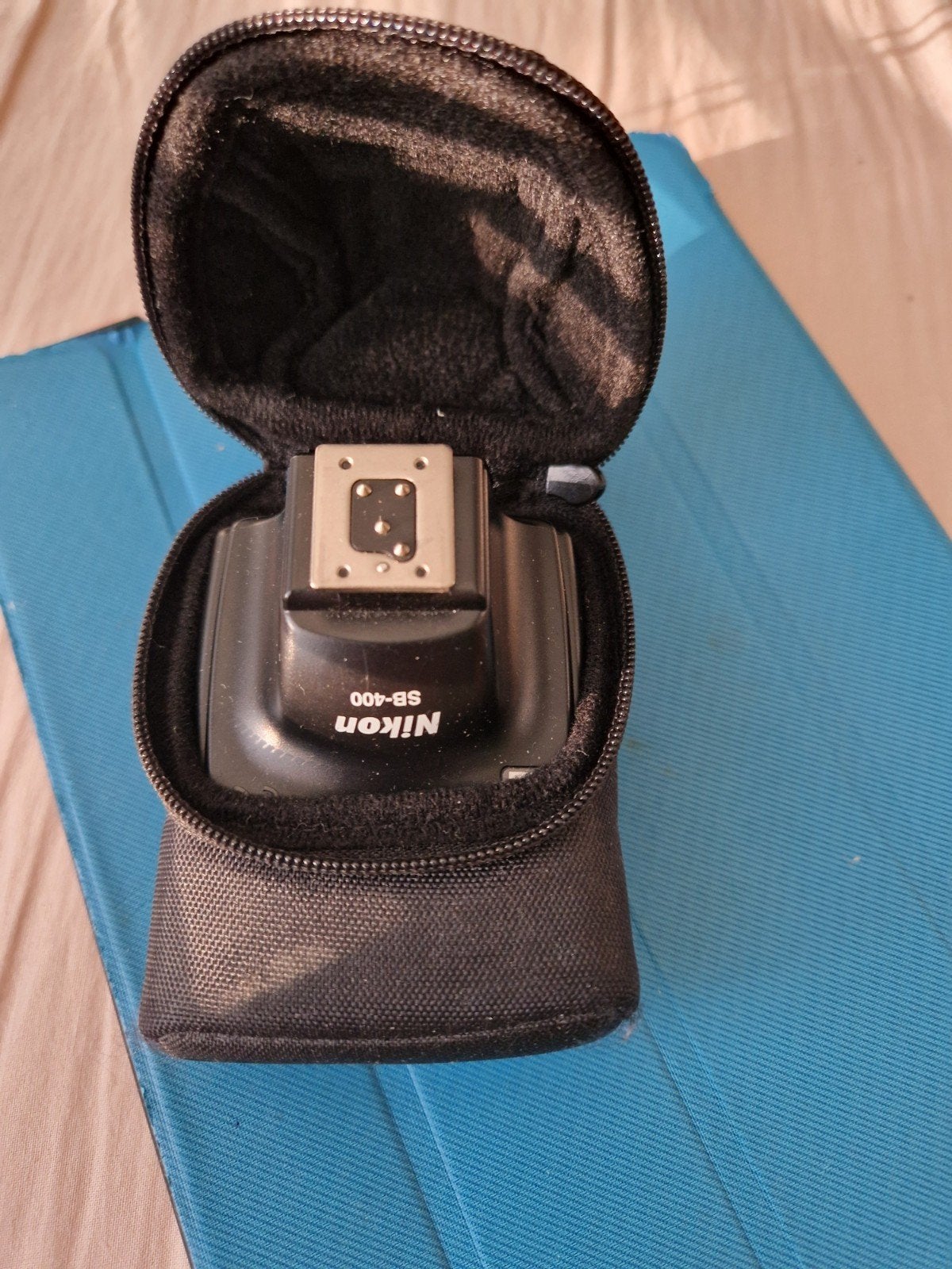 Nikon SB-400 flitser voor Nikon camera's, Audio, Tv en Foto, Fotografie | Flitsers, Ophalen of Verzenden, Zo goed als nieuw, Nikon