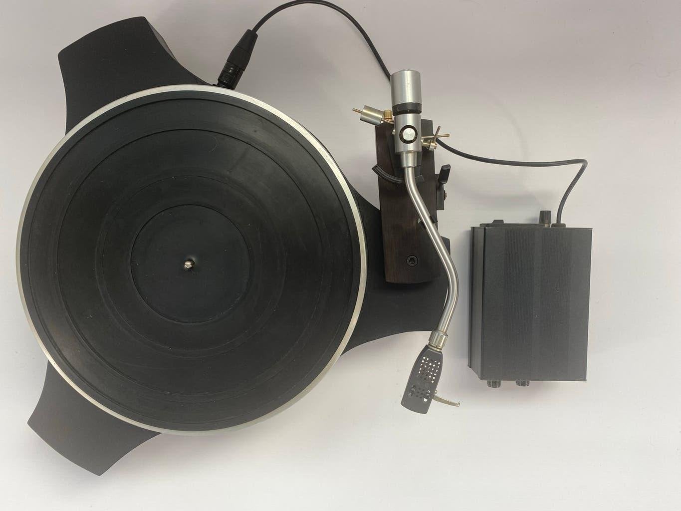 Akai 001c Platenspeler - Uniek Design, Ophalen of Verzenden, Zo goed als nieuw, Platenspeler, Akai