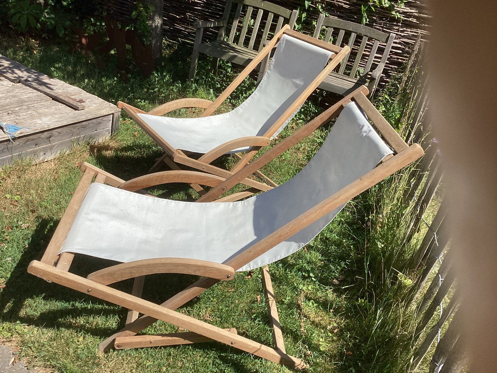 Te koop 2 vintage achtige schommel tuin/strand stoelen, Ophalen, Zo goed als nieuw