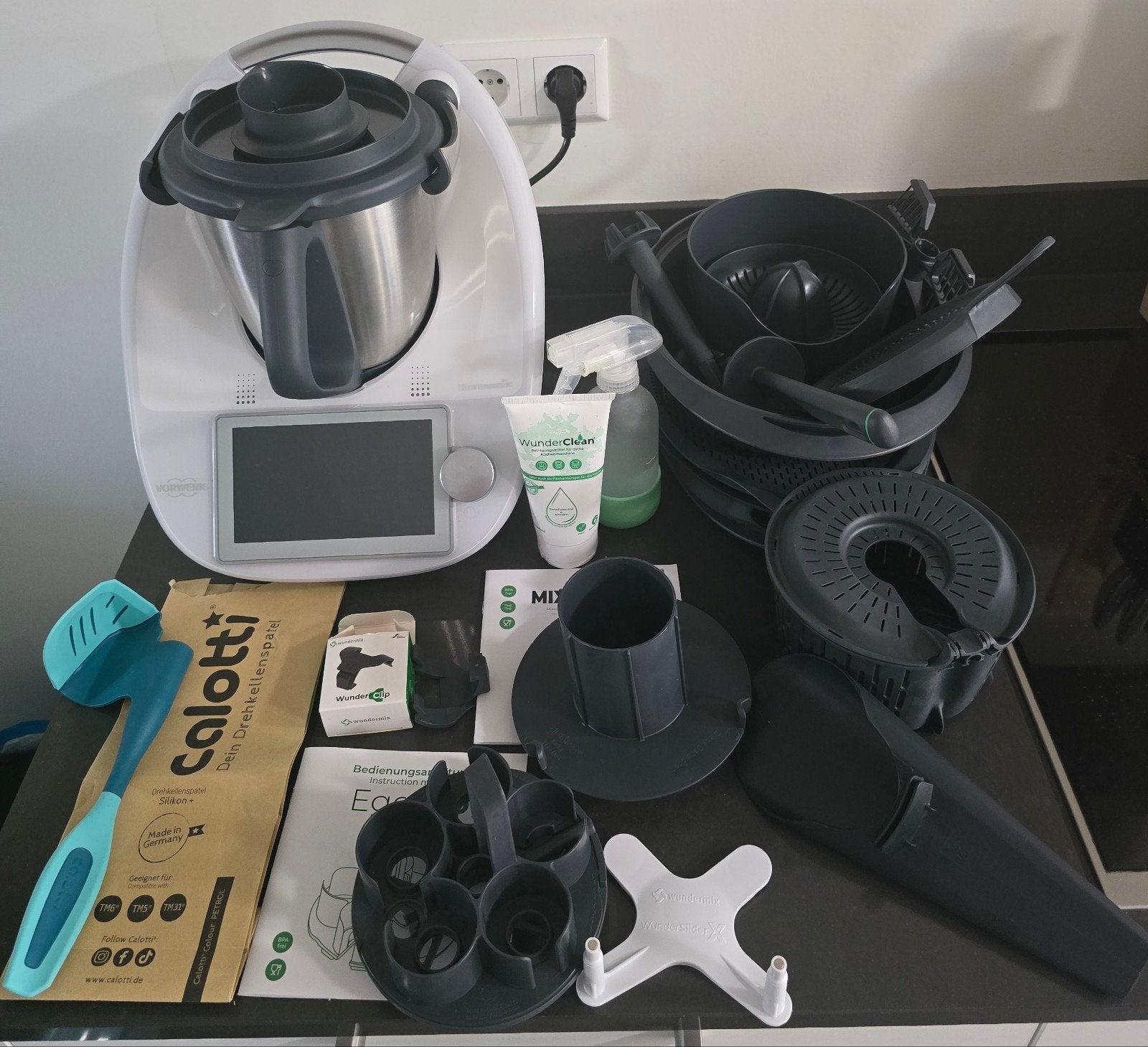 Thermomix TM6 met vele (extra) accessoires, 4 liter of meer, Ophalen, Zo goed als nieuw, 3 snelheden of meer