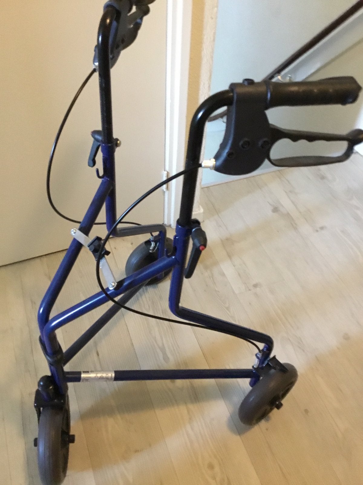 3 wiel rollator, Diversen, Ophalen of Verzenden, Zo goed als nieuw
