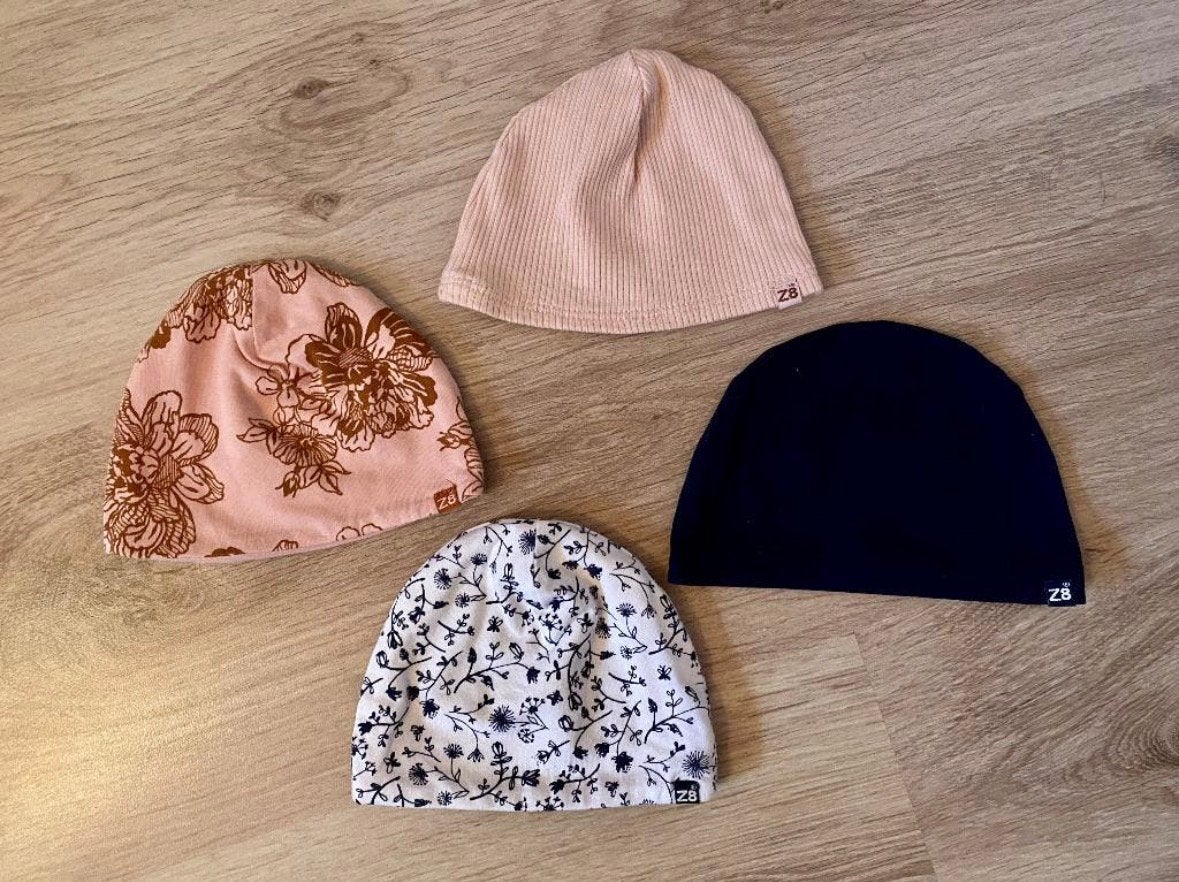 Verschillende baby mutsjes Z8 | babykleding meisje/jongen, Kinderen en Baby's, Babykleding | Mutsen, Sjaals en Wanten, Ophalen of Verzenden