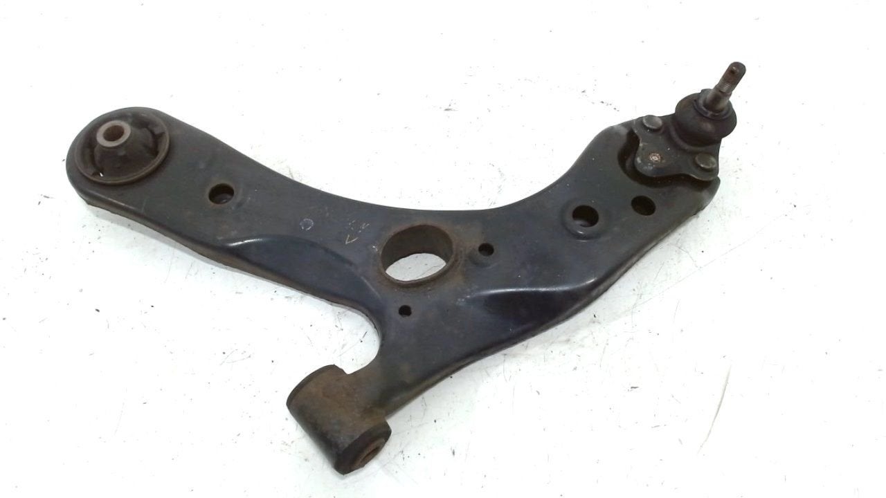 Draagarm links voor Toyota Prius, Onderdelen@venauto.nl, Van der Ven Autorecycling B.V., Gebruikt, Ettenseweg 76, 4706 PB Roosendaal, The Netherlands