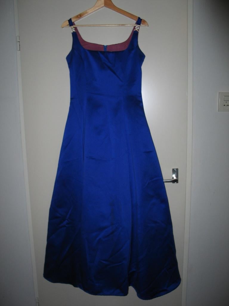 Blauwe galajurk, Verzenden, Gedragen, Blauw, Galajurk