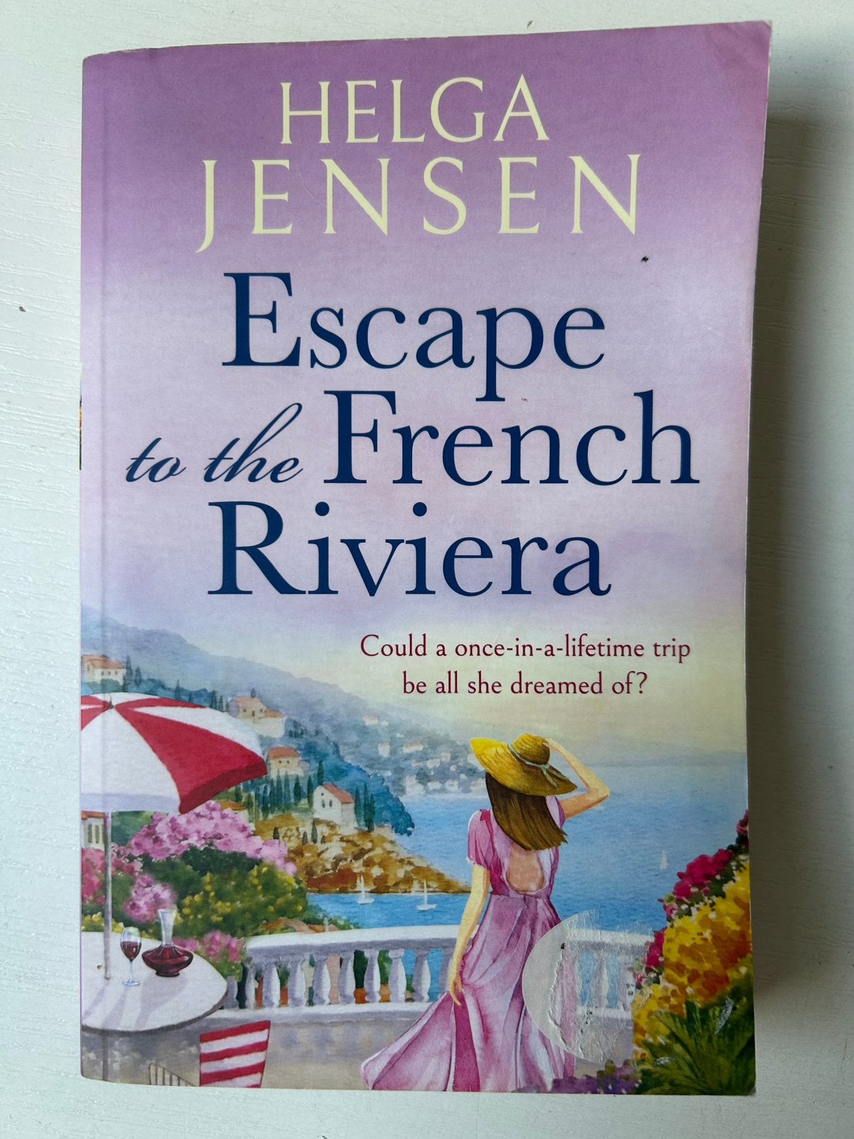 Escape to the French Riviera Helga Jensen, Ophalen of Verzenden, Gelezen