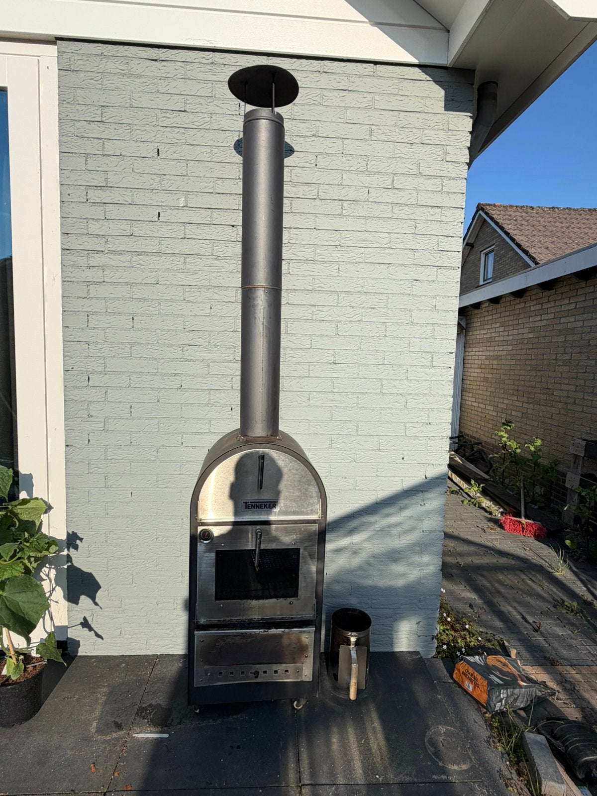 Tenneker barbeque, Ophalen, Gebruikt