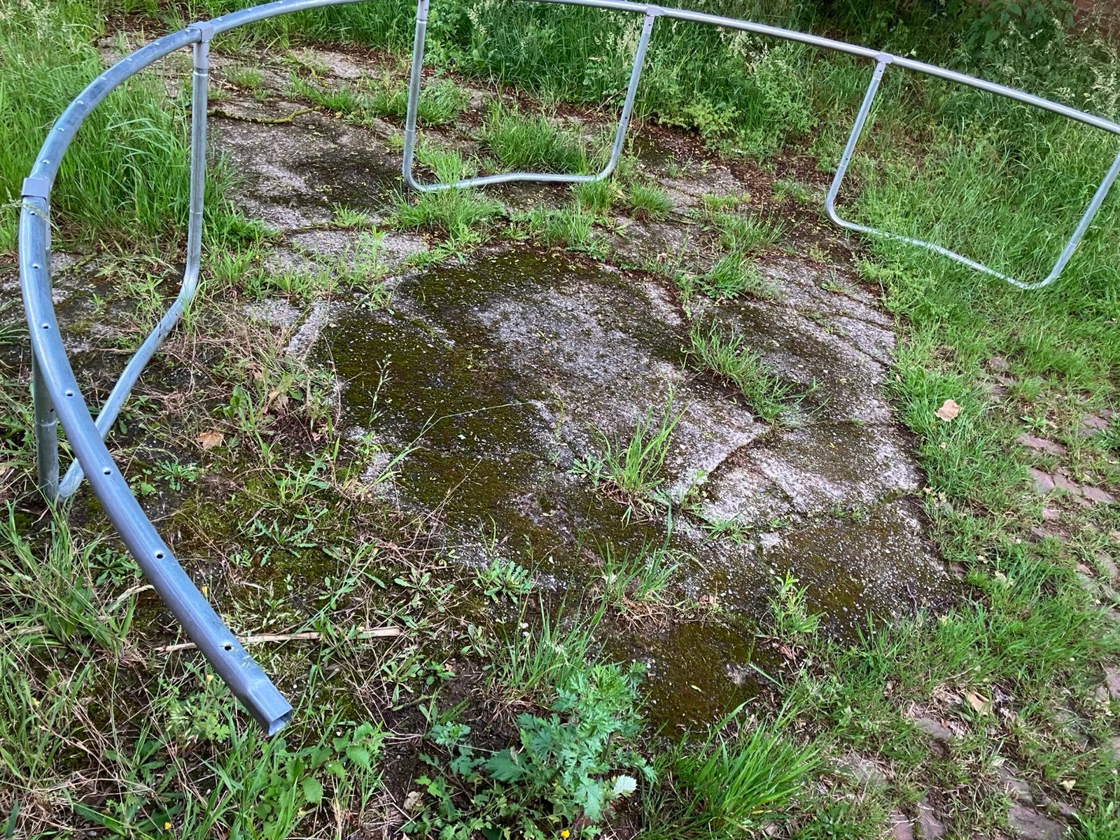Metalen Onderdelen trampoline, Ophalen, Nieuw