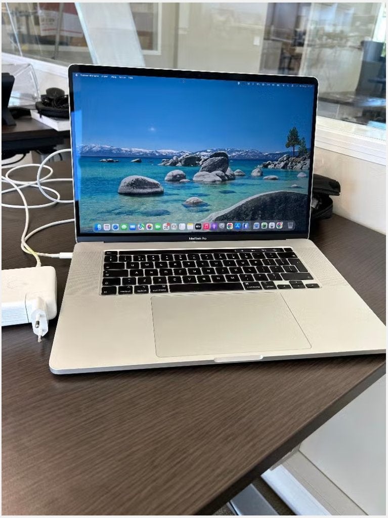 MacBook Pro 16-inch (2019) Touch Bar - i7 16GB RAM 500GB SSD, Computers en Software, Apple Macbooks, MacBook Pro, 2 tot 3 Ghz