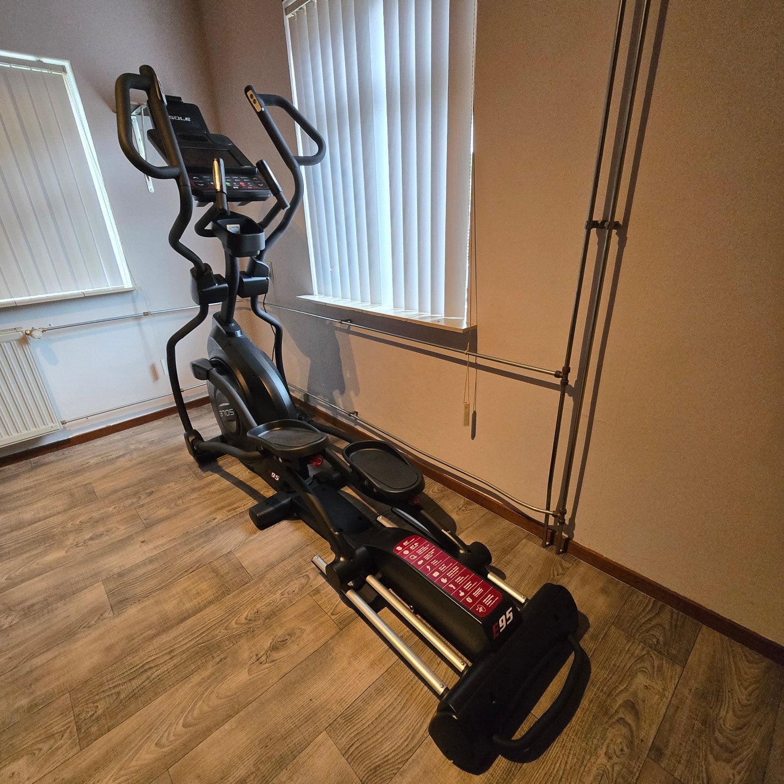Sole Fitness E95 Crosstrainer - Zo goed als nieuw, Ophalen, Benen, Aluminium, Zo goed als nieuw