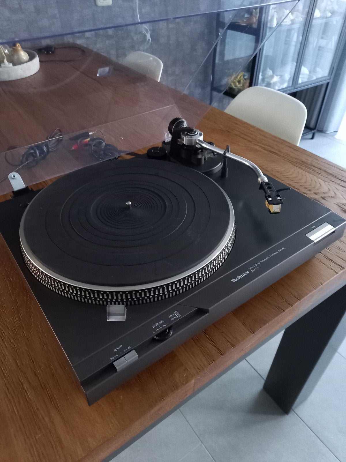 Technics sl-d2 semi automatic direct drive platenspeler, Refurbished, Pitch-regelaar, Ophalen of Verzenden, Platenspeler