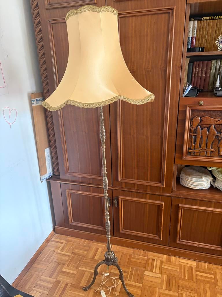 Brocante Vloerlamp H170cm ijzer voet met Klassieke Kap, Ophalen of Verzenden, Zo goed als nieuw, 150 tot 200 cm