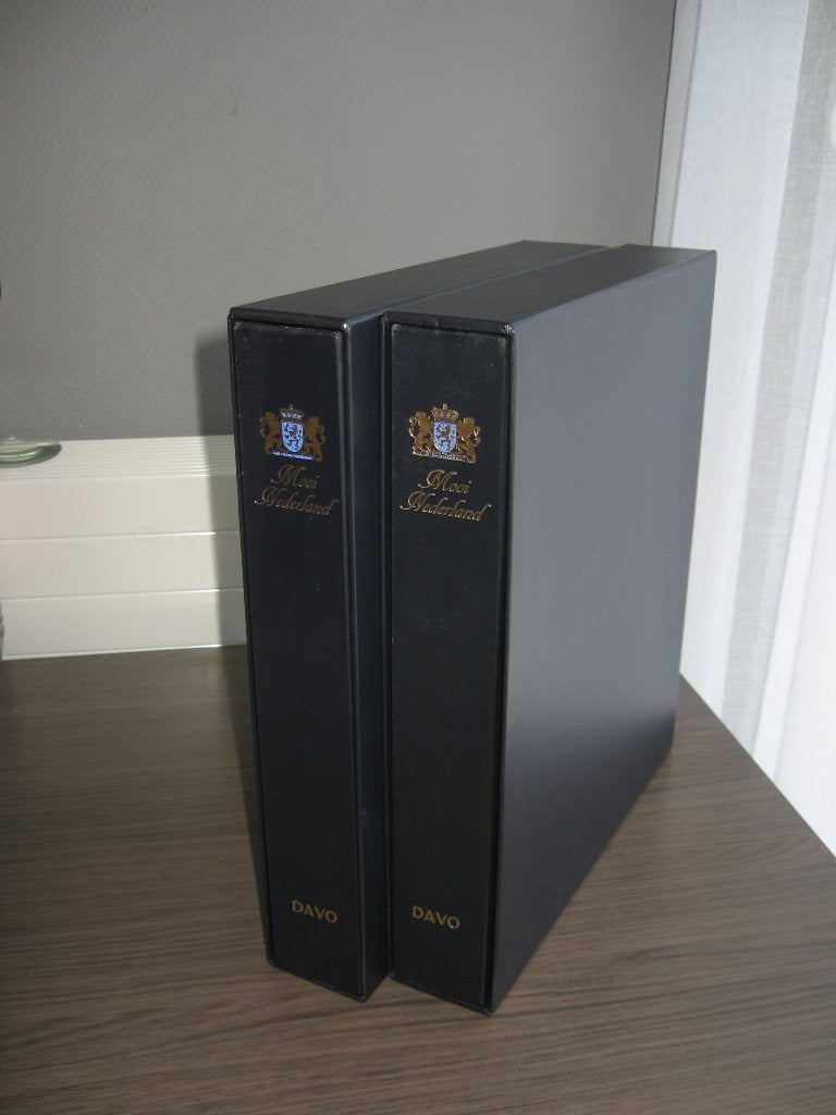 2 DAVO Luxe albums Mooi Nederland 2005 t/m 2018. Kleur., Ophalen of Verzenden, Verzamelalbum