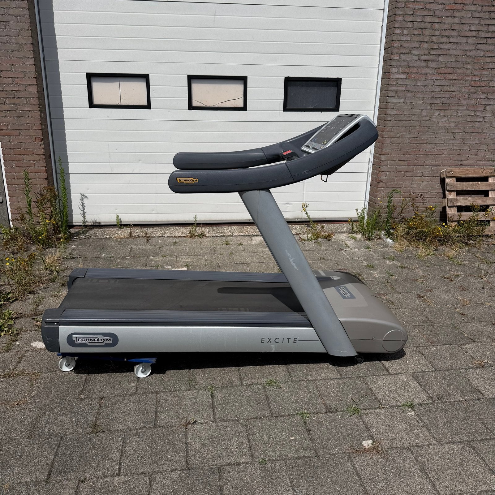 Technogym Excite Run 700 Loopband - MEENEEMPRIJS!, Sport en Fitness, Ophalen, /, Metaal, Loopband