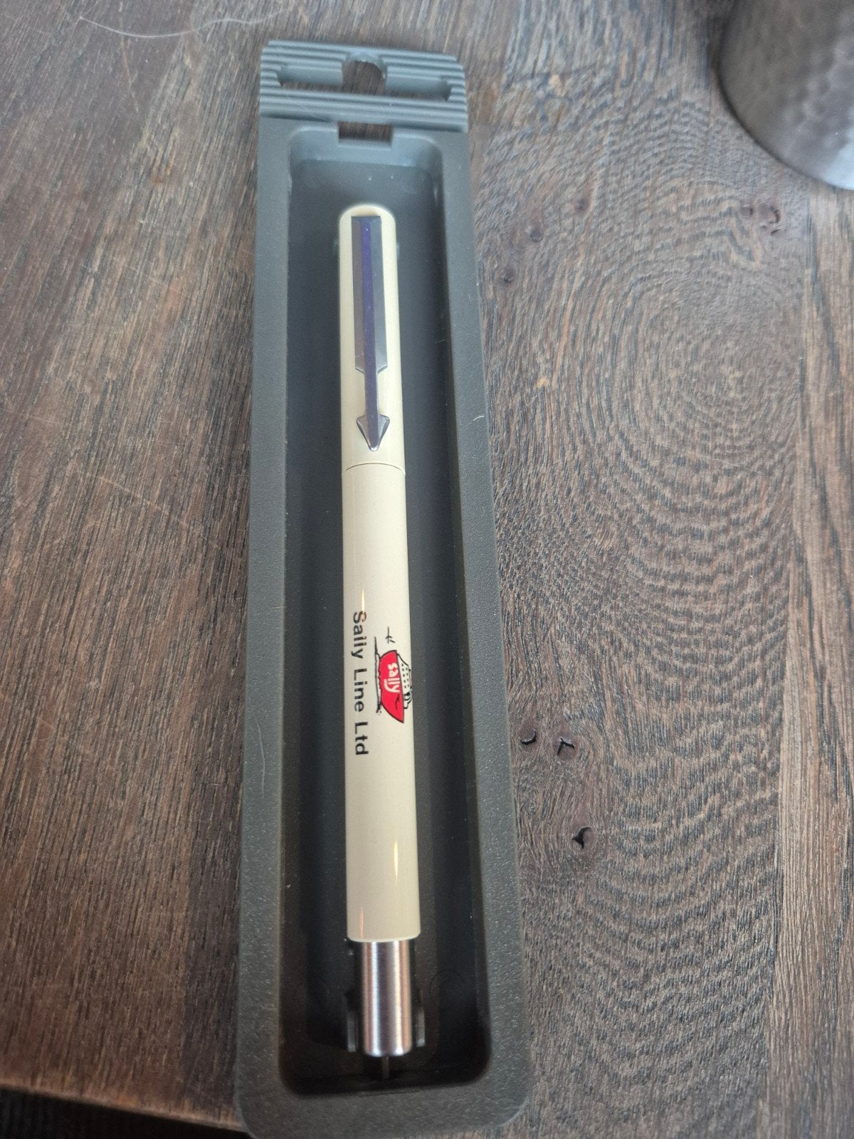 Vintage Parker pen - Sally Line Ltd - Met doosje, Parker, Overige typen, Ophalen of Verzenden, Met reclame