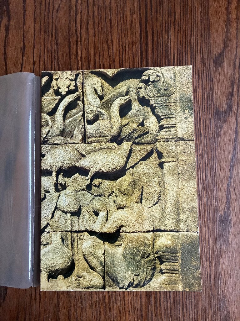 Borobudur				1977	Kunst en religie in het oude Java, Ophalen of Verzenden, Overige onderwerpen