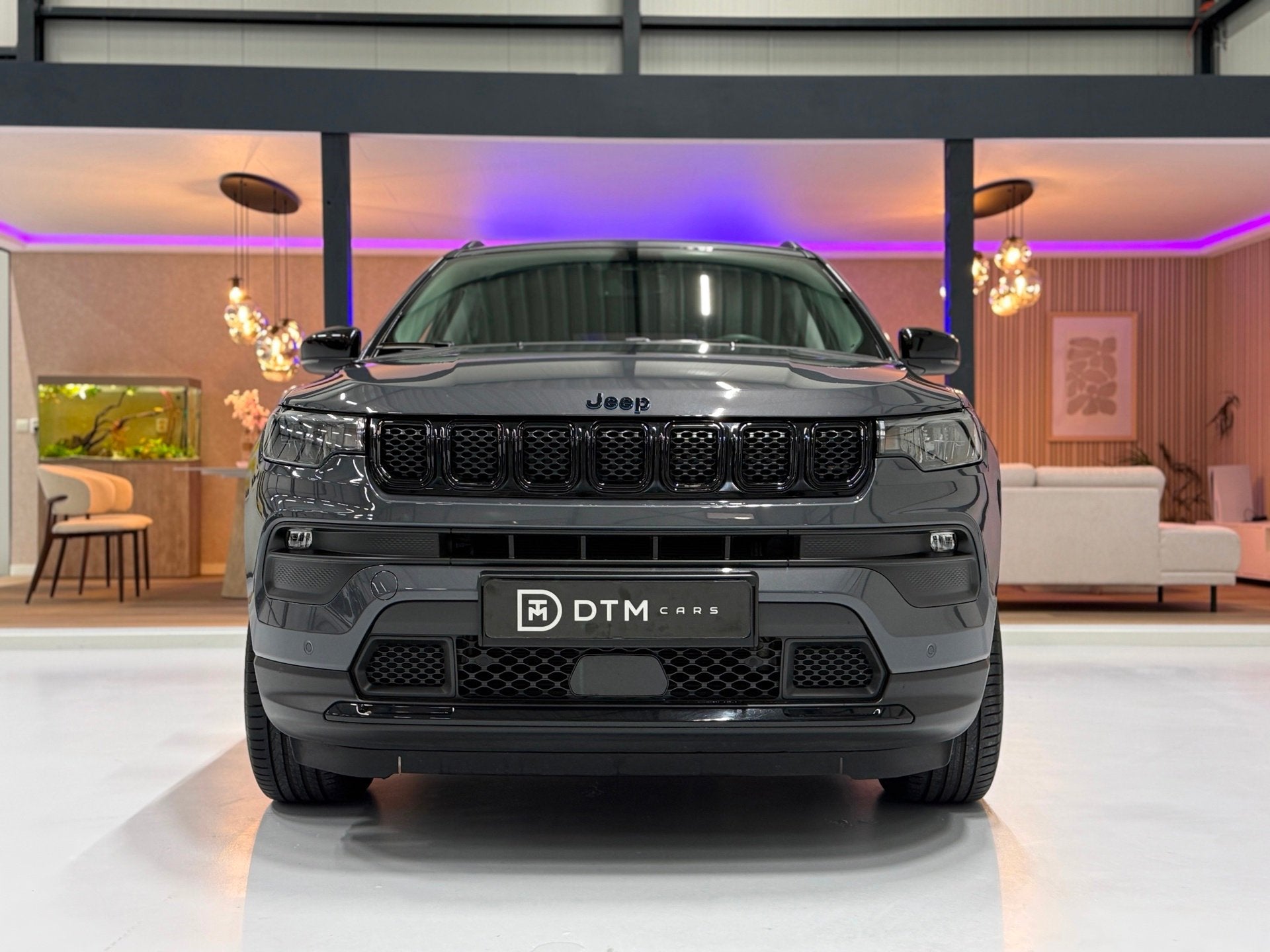 Jeep Compass 1.3T Night Eagle 4xe190PK 4x4 | Trekhaak | ACC, Auto's, Automaat, Dealer onderhouden, Zwart, 1905 kg