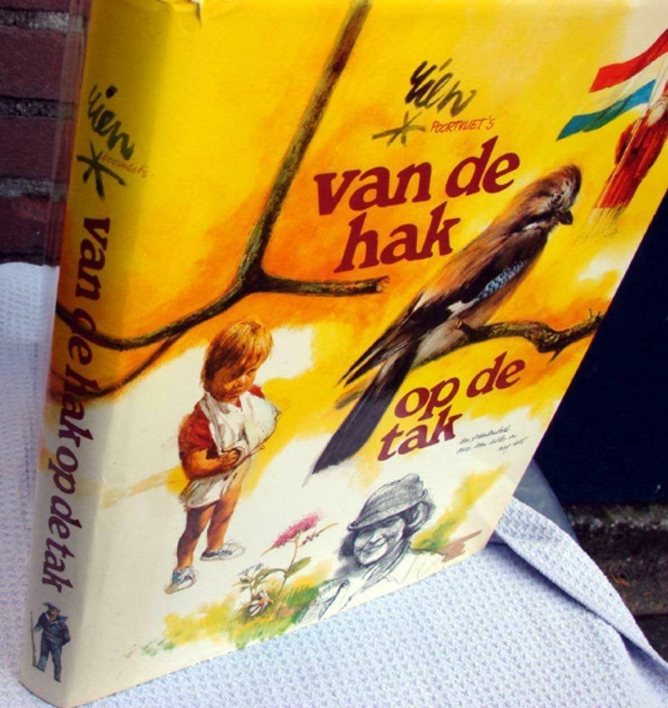 VAN DE HAK OP DE TAK DOOR RIEN POORTVLIET GROOT FORMAAT foto, Ophalen of Verzenden, 20e eeuw of later, Zo goed als nieuw, Rien Poortvliet