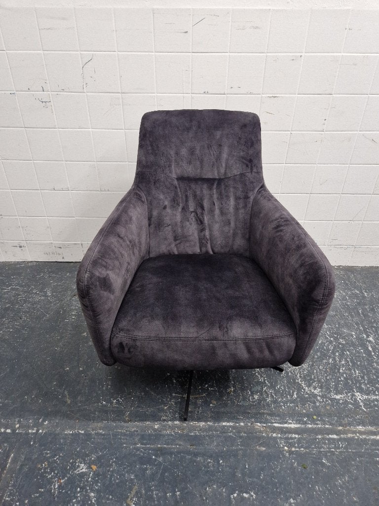 Draaifauteuil in antraciet grijze velours stof, Huis en Inrichting, Ophalen, Gebruikt, Onbekend, 75 tot 100 cm