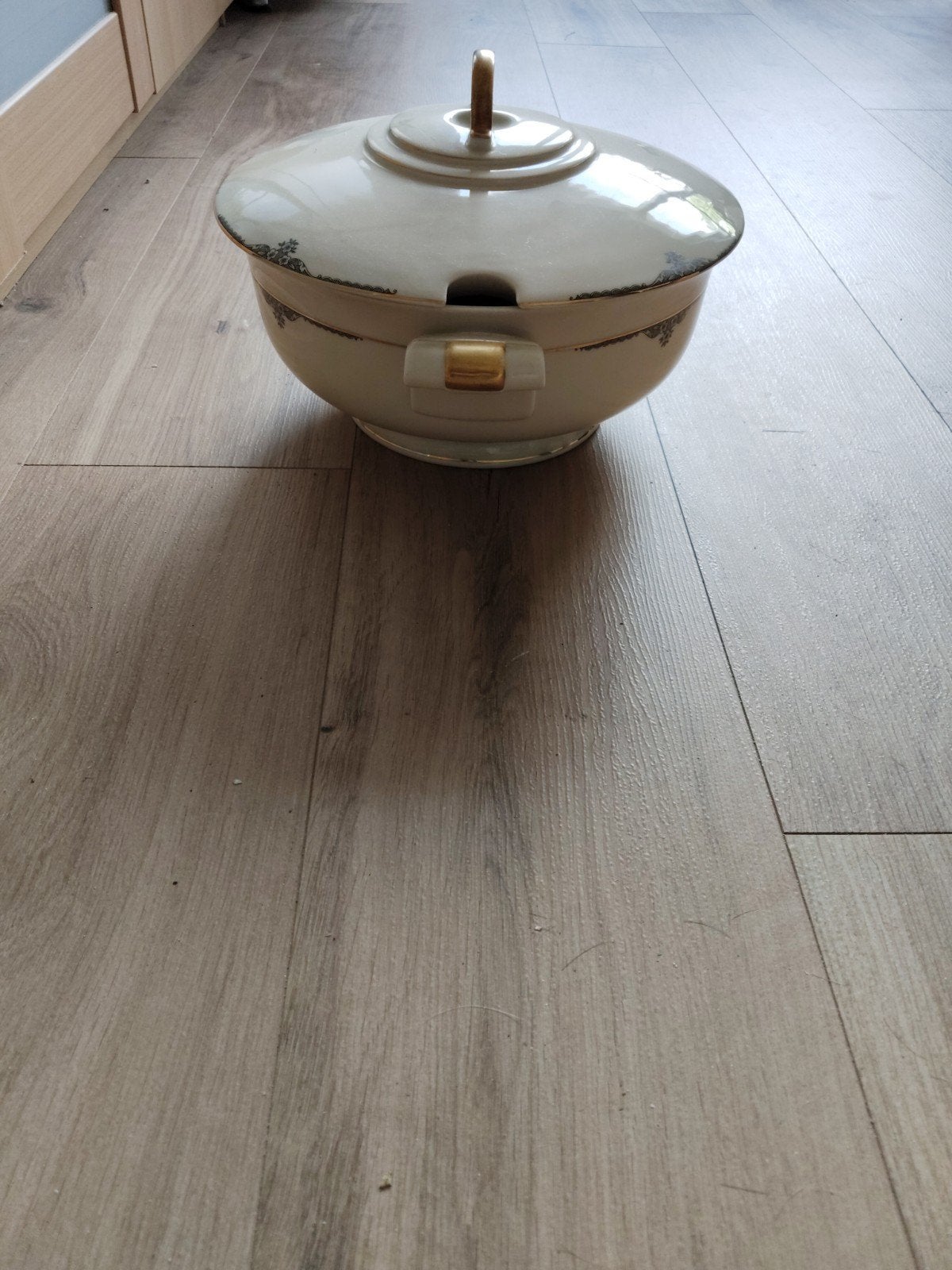 Uitgebreid Arzberg servies met goudkleurige rand, Ophalen, Zo goed als nieuw, Porselein, Overige stijlen