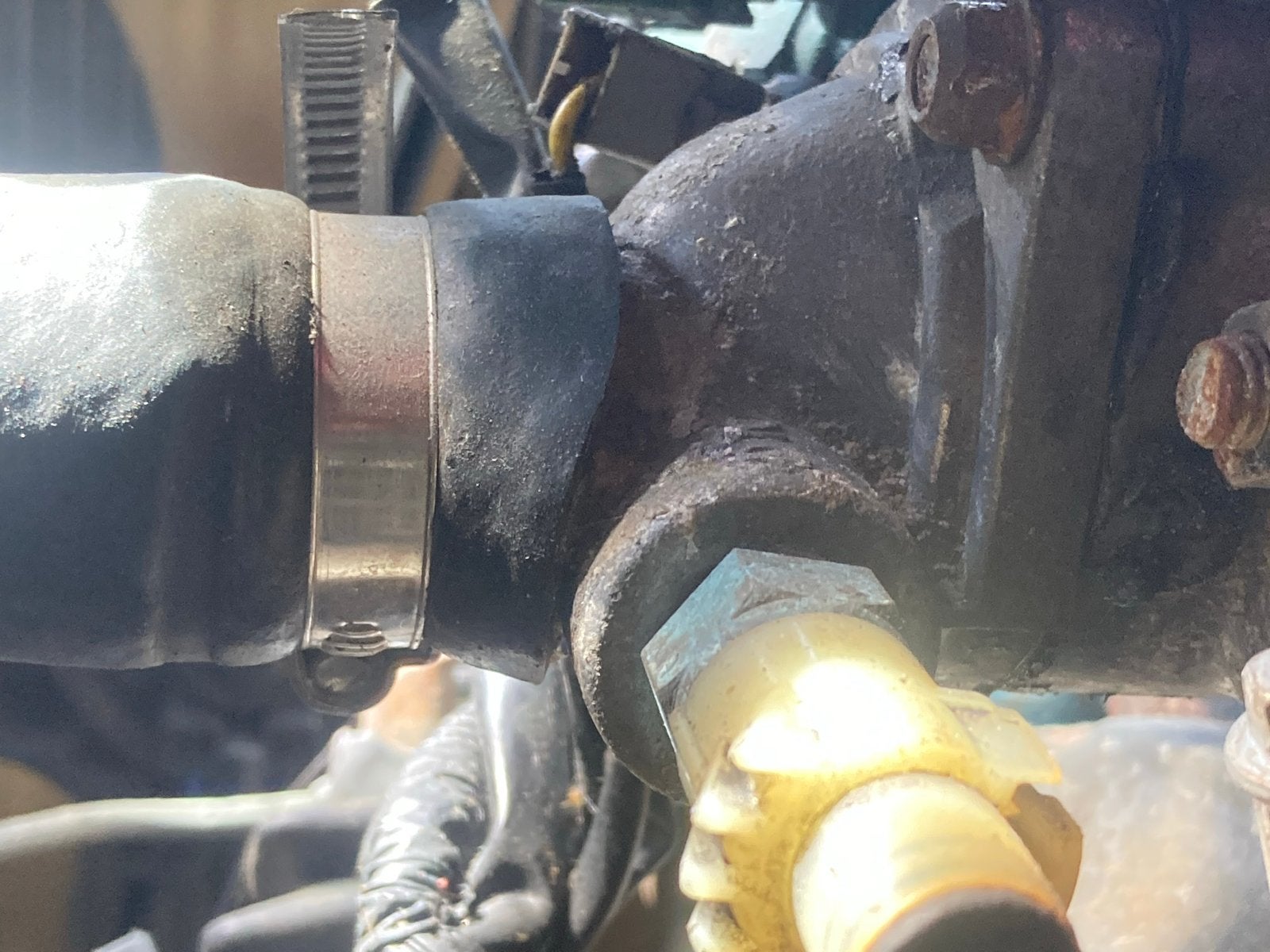 Gezocht: thermostaathuisje toyota Starlet P8 1.3 12V XLi, Ophalen of Verzenden, Gebruikt, Toyota