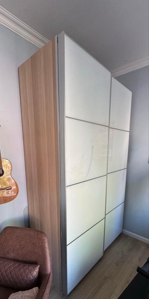 IKEA Pax kast met matglazen schuifdeuren en planken, Huis en Inrichting, Kasten | Kledingkasten, Ophalen, 100 tot 150 cm, 200 cm of meer