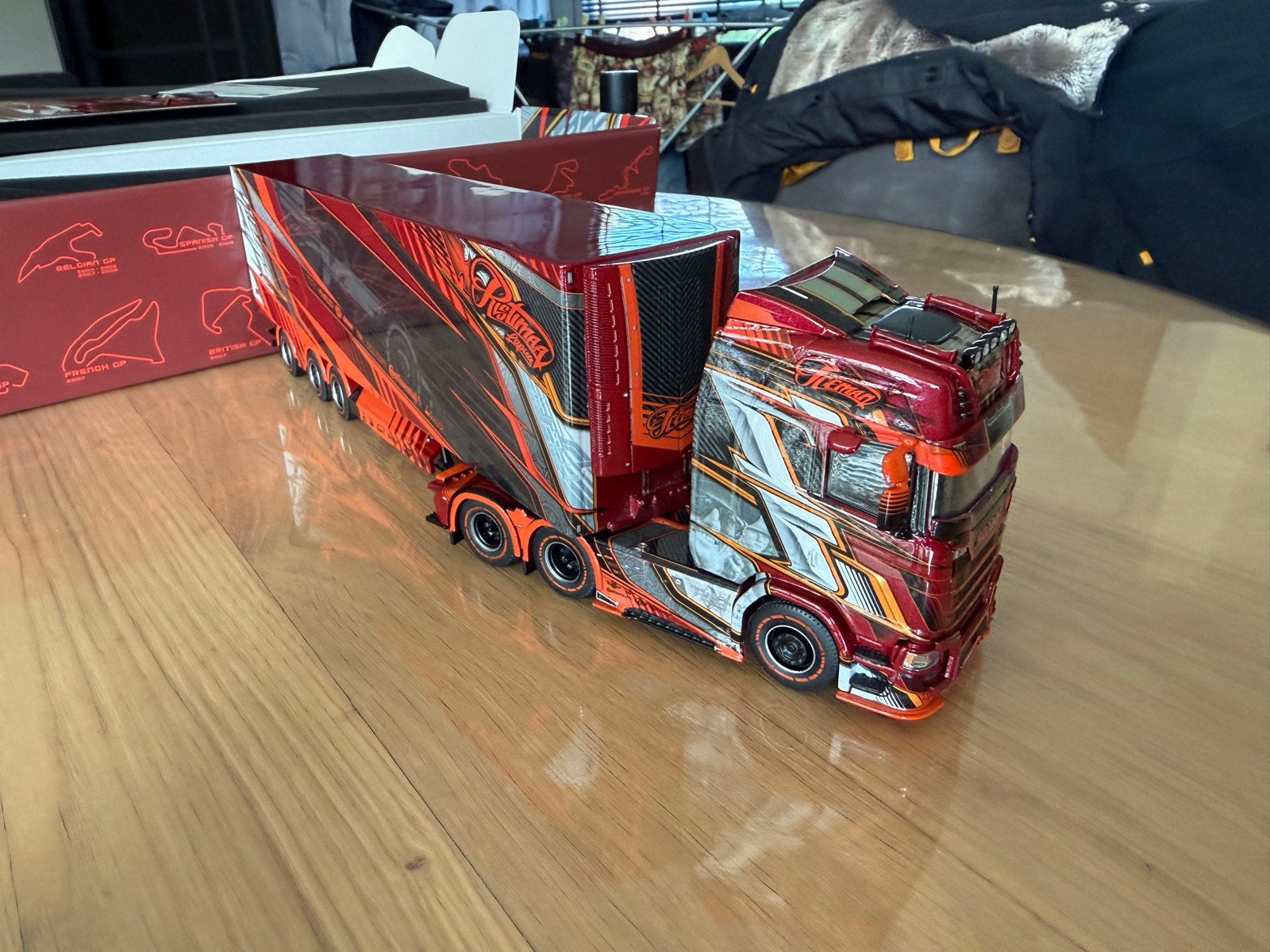 Tekno Ristimaa Iceman Scania vrachtwagen model, Hobby en Vrije tijd, Ophalen of Verzenden, Zo goed als nieuw, Bus of Vrachtwagen