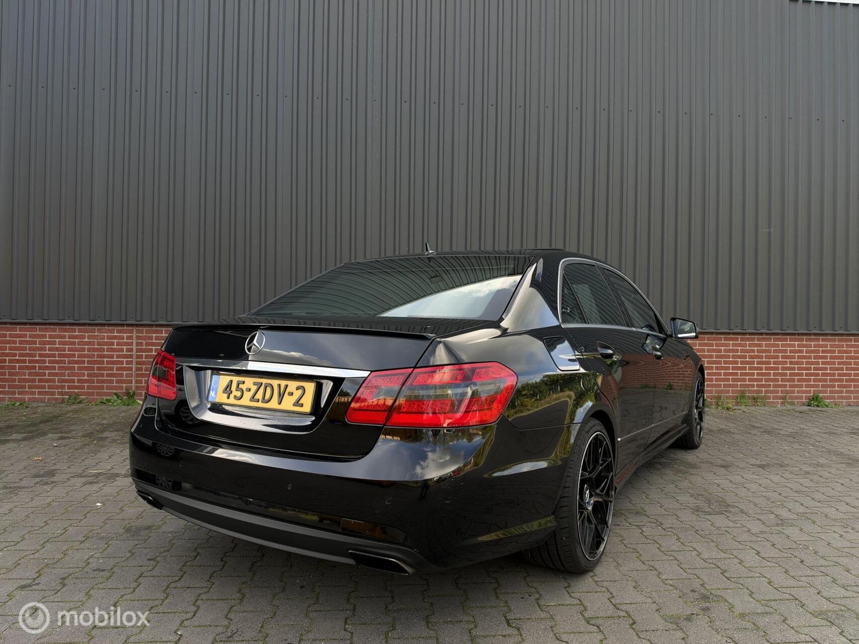 Mercedes E-klasse E350 CDI Avantgarde AMG Line Carplay Xenon, Auto's, Automaat, Euro 5, Gebruikt, Zwart