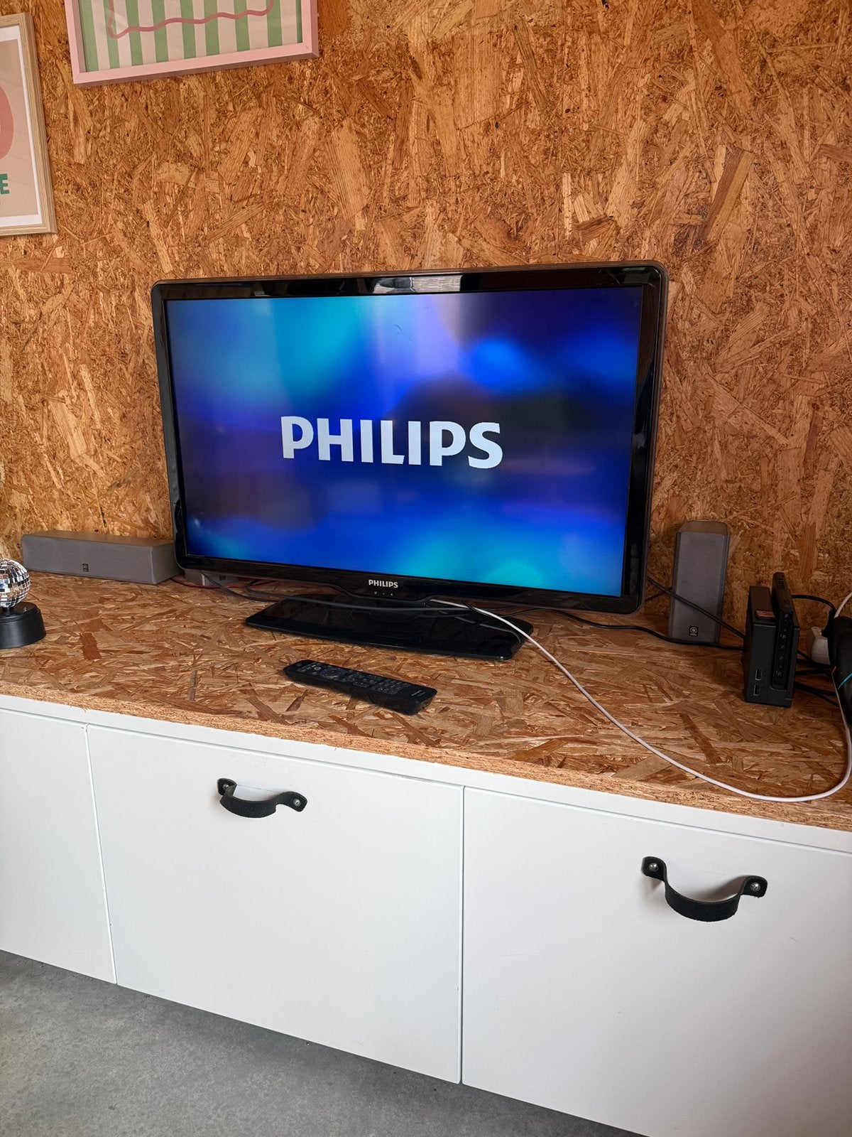 Philips 32PFL7404 Full HD LCD TV – 32 inch, Ophalen, Zo goed als nieuw, 25 tot 50 cm, Minder dan 100 cm