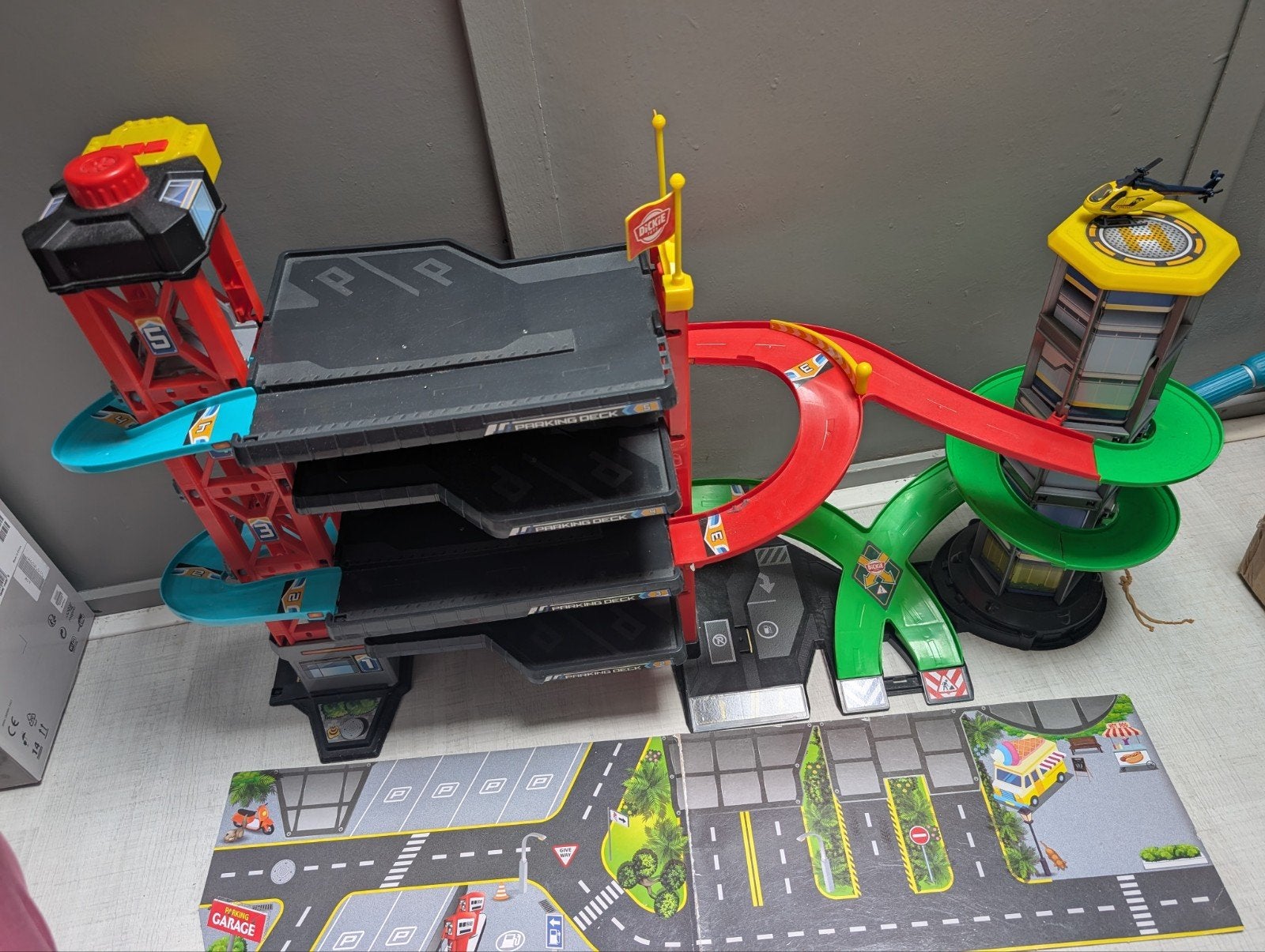 speelgoed garage met werkende lift, Ophalen of Verzenden, Gebruikt