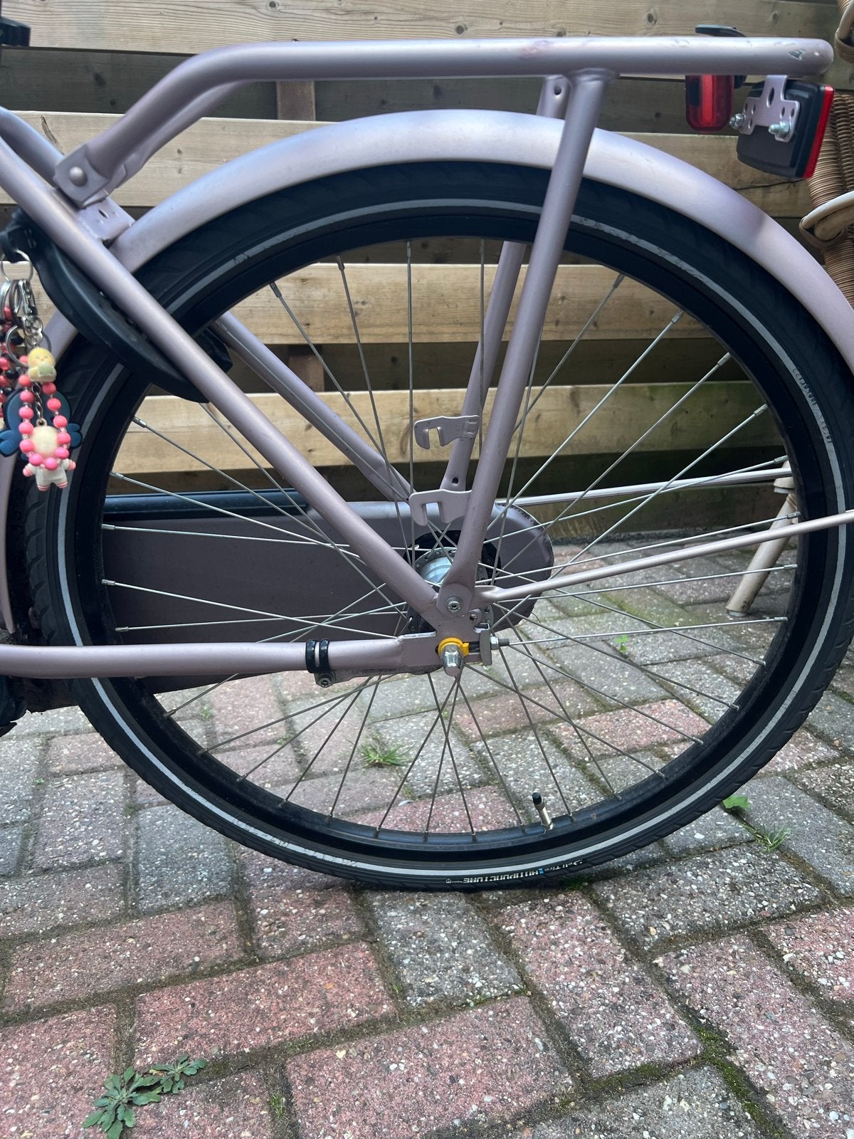 Foto 8 van Cortina U4Transportfiets R3M26 Mini Roze - Zo goed als nieuw