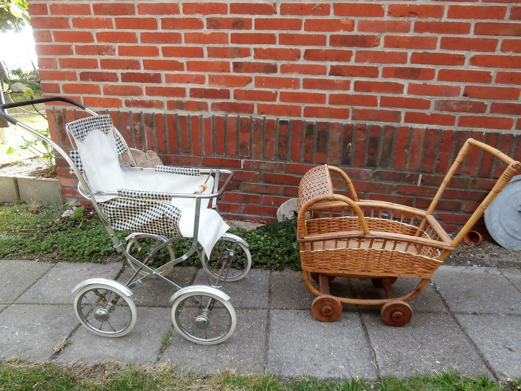 Poppenwagentjes zestiger jaren (1964) vintage, retro, Verzamelen, Ophalen, Huis en Inrichting