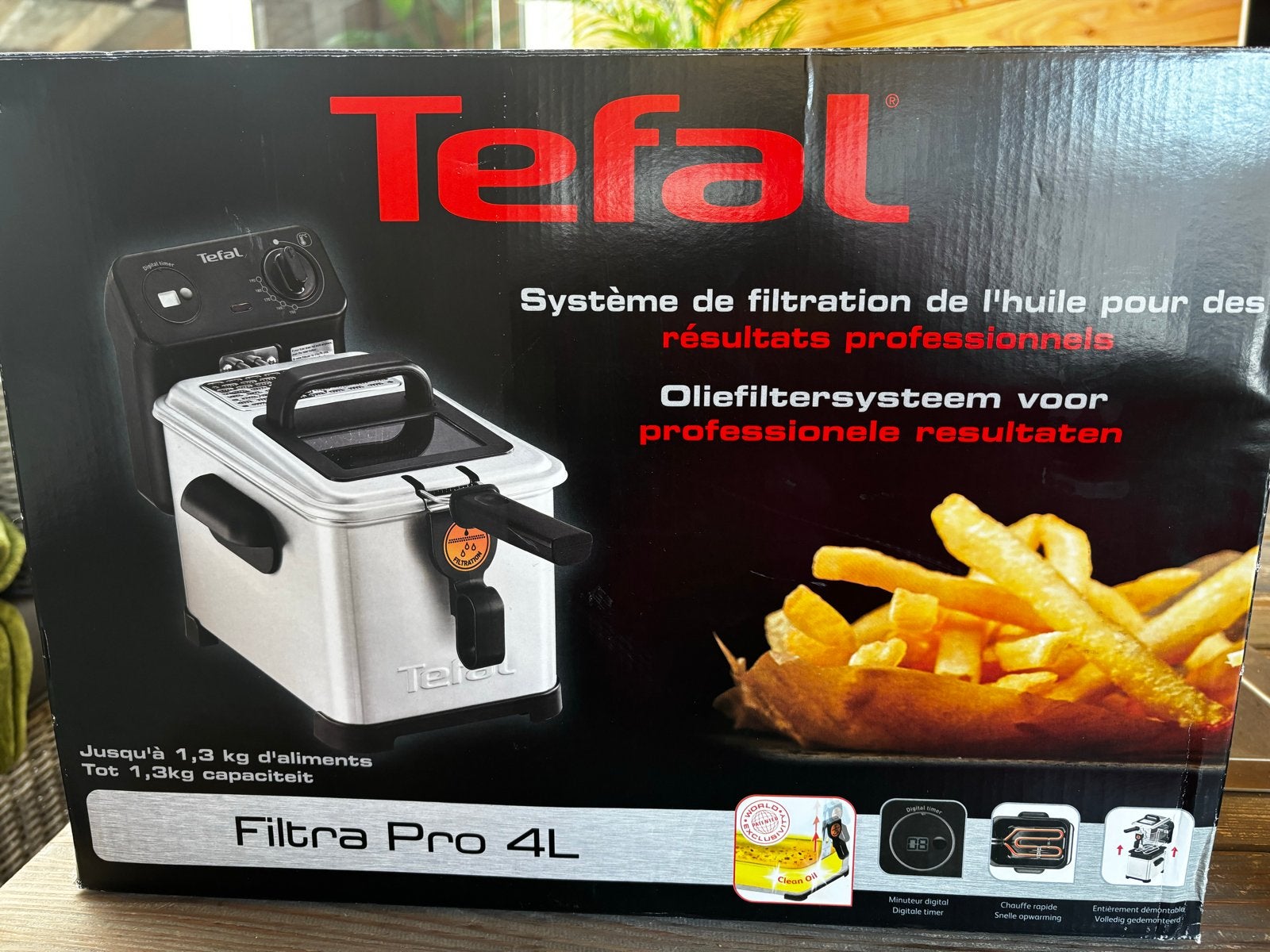Tefal Filtra Pro 4L Friteuse met Oliefiltersysteem, Witgoed en Apparatuur, Frituurpannen, Nieuw, 4 liter of meer, Uitneembare binnenpan