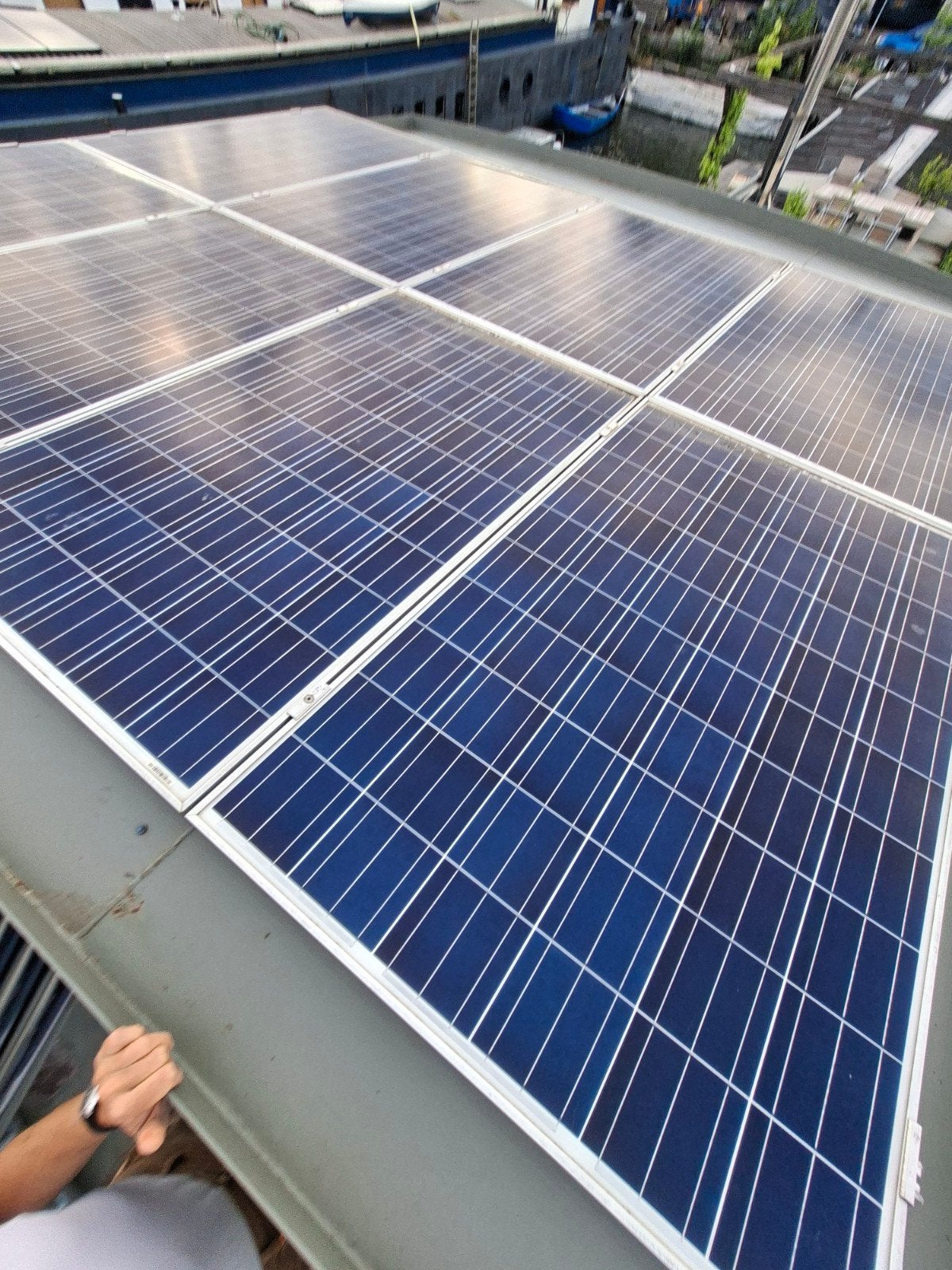 2000 Wp PV systeem van 8 panelen en omvormer, Ophalen, Gebruikt, Compleet systeem, 200 wattpiek of meer