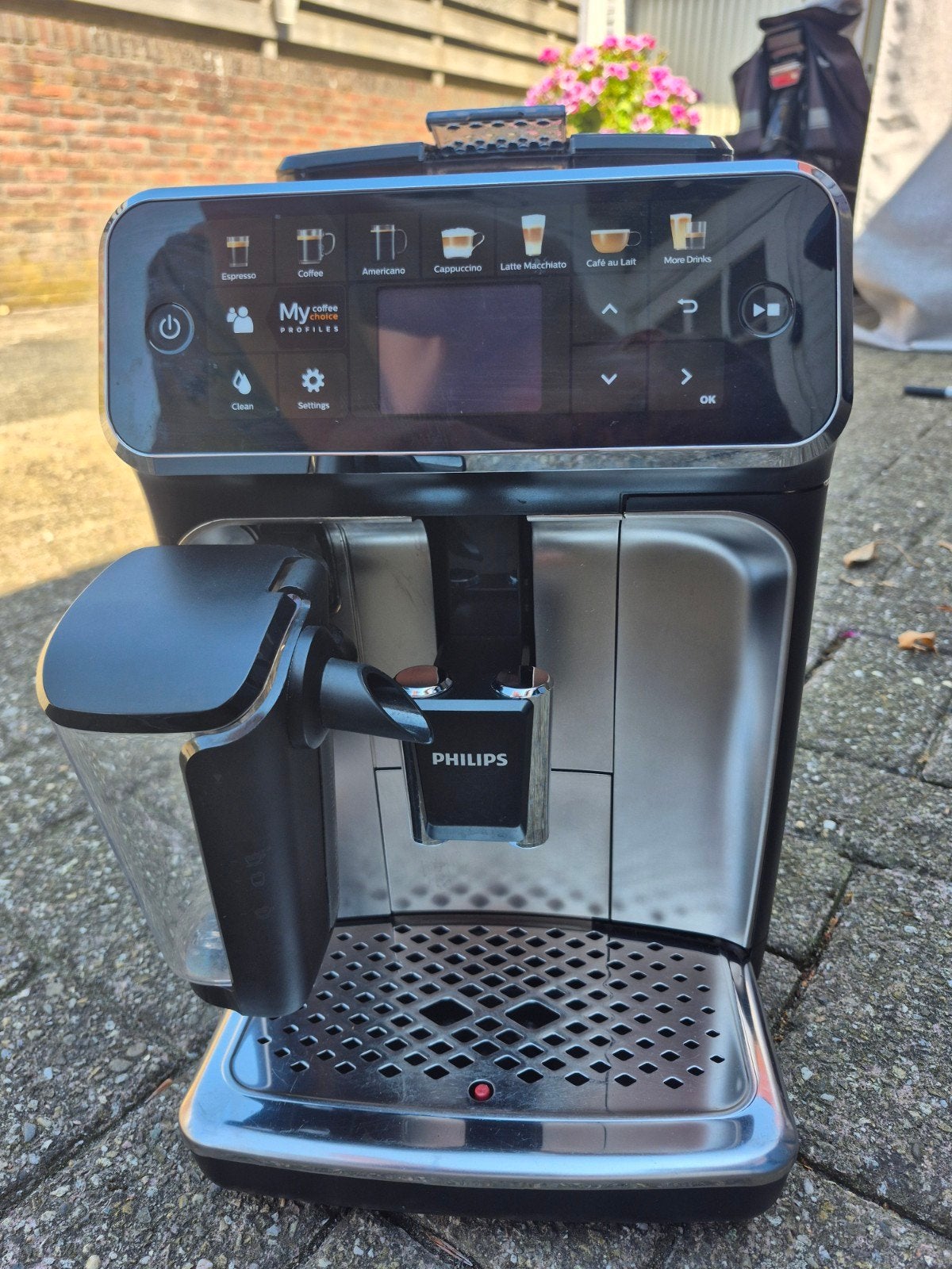 Philips lattego 5447 koffie bonenmachine in zeer nette staat, Koffiemachine, Ophalen of Verzenden, Zo goed als nieuw, 4 tot 10 kopjes
