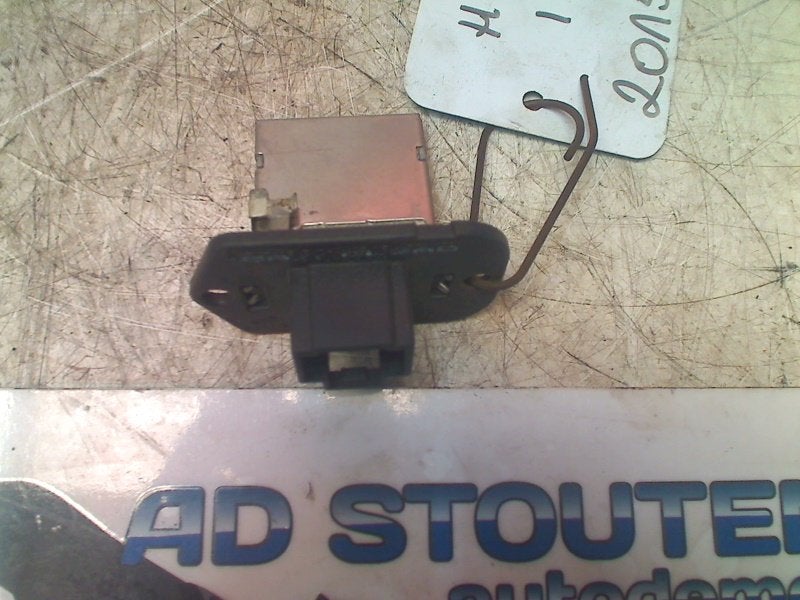 Kachelweerstand Hyundai i10 (F5) (2008-01/2013-12), Hyundai Motor Deutschland GmbH, Gebruikt, Hyundai, Kaiserleipromenade 5, Offenbach am Main 63067, , Duitsland