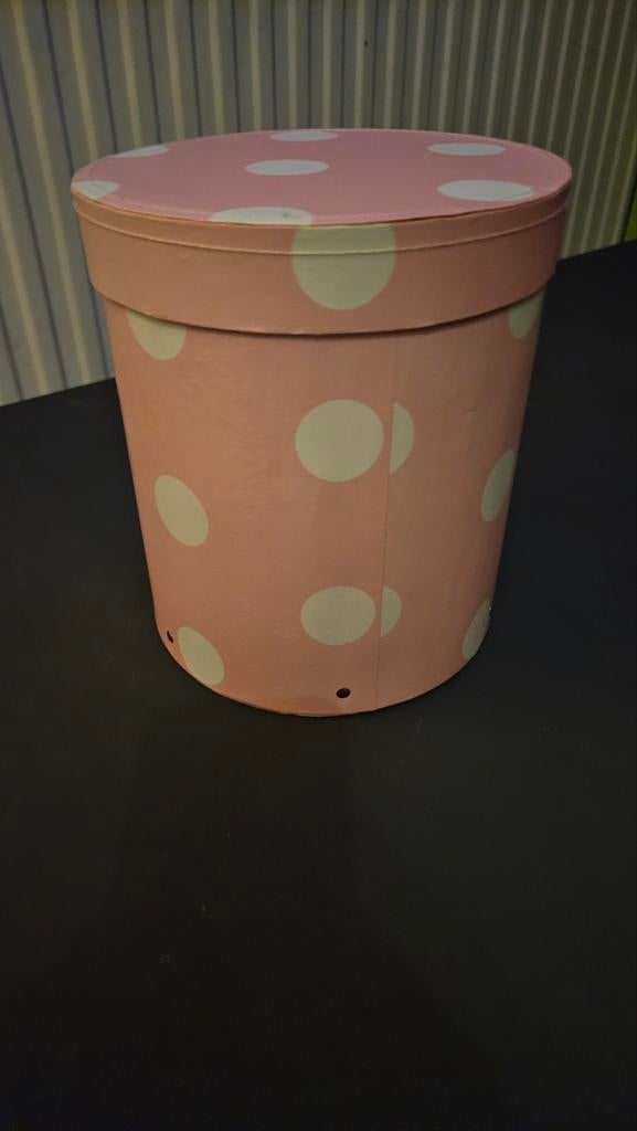 Leuke vrolijke opbergbox met stippen, Overige materialen, Minder dan 50 cm, Gebruikt, Minder dan 50 cm