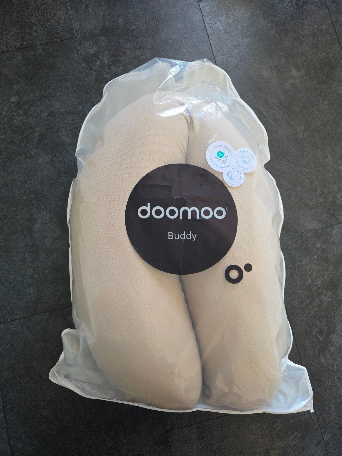 Doomoo Buddy voedingskussen / zwangerschapskussen, Kinderen en Baby's, Ophalen of Verzenden, Zo goed als nieuw, Voedingskussen