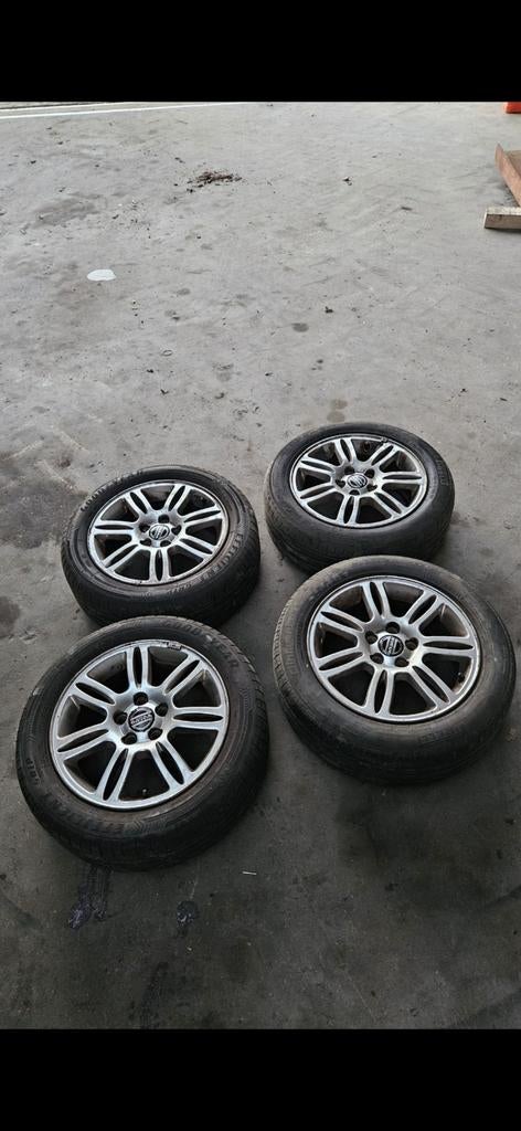 Set van 4 Volvo velgen met banden - 205/55 R16, Ophalen, Gebruikt, 16 inch, Banden en Velgen