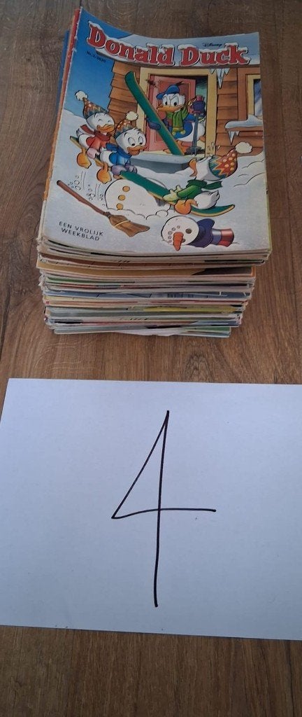 Foto 11 van Grote verzameling Donald Duck stripboeken(90–2023)450 stuks