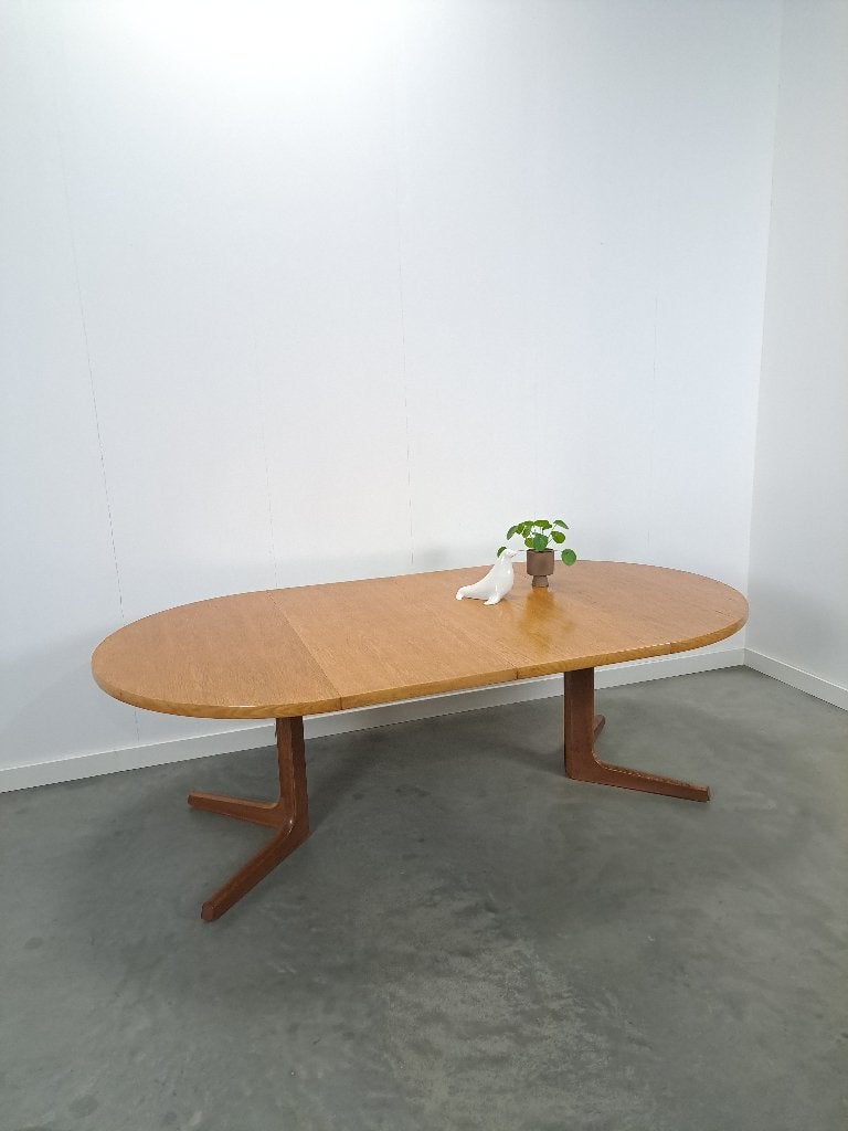 Ronde ovale eiken uitschuifbare eettafel vintage, 100 tot 150 cm, Vintage, 200 cm of meer, Ophalen of Verzenden