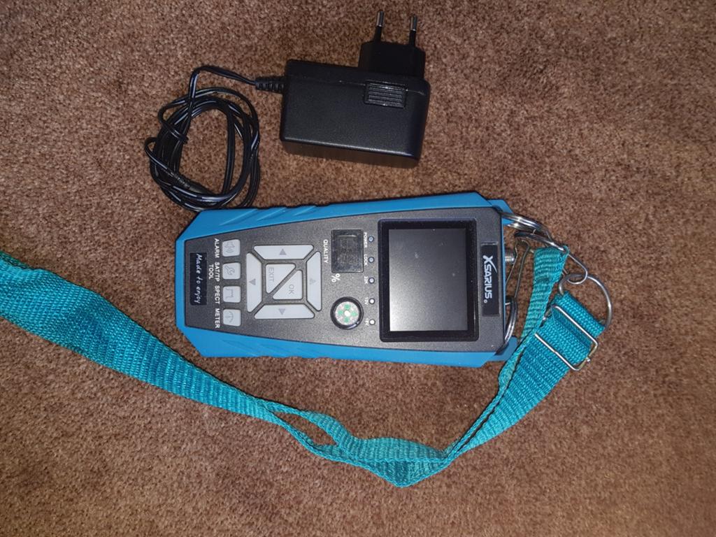 Satellietmeter voor het uitrichten van schotels - XSARUIS, Ophalen of Verzenden, Gebruikt, (Schotel)antenne-accessoires, Overige merken