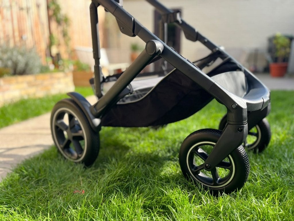 Foto 9 van Beige kinderwagen Britax Römer Smile3 incl. reiswieg + buggy