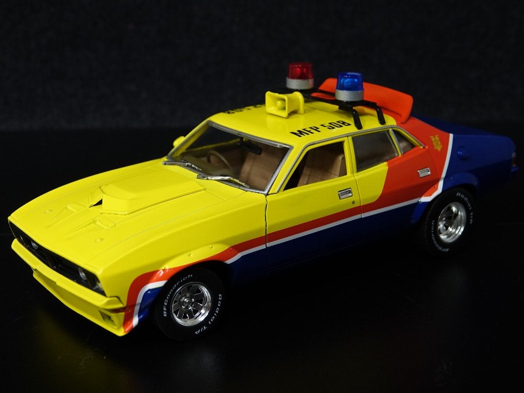 Greenlight 1:18 1974 Ford Falcon V8 Interceptor Mad Max, Hobby en Vrije tijd, Modelauto's | 1:18, Overige merken, Auto, Onbekend
