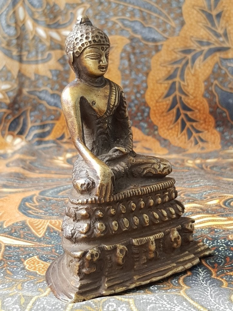 Mooi zwaar antiek Oosters brons beeldje van Boeddha 11,7 cm., Ophalen of Verzenden